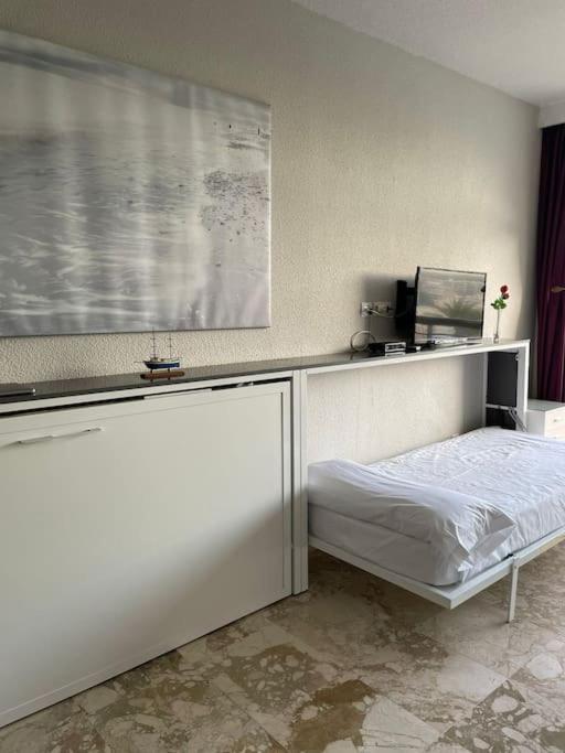 Loft Castillo Santa Clara ตอร์เรโมลิโนส ภายนอก รูปภาพ