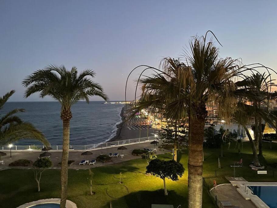 Loft Castillo Santa Clara ตอร์เรโมลิโนส ภายนอก รูปภาพ